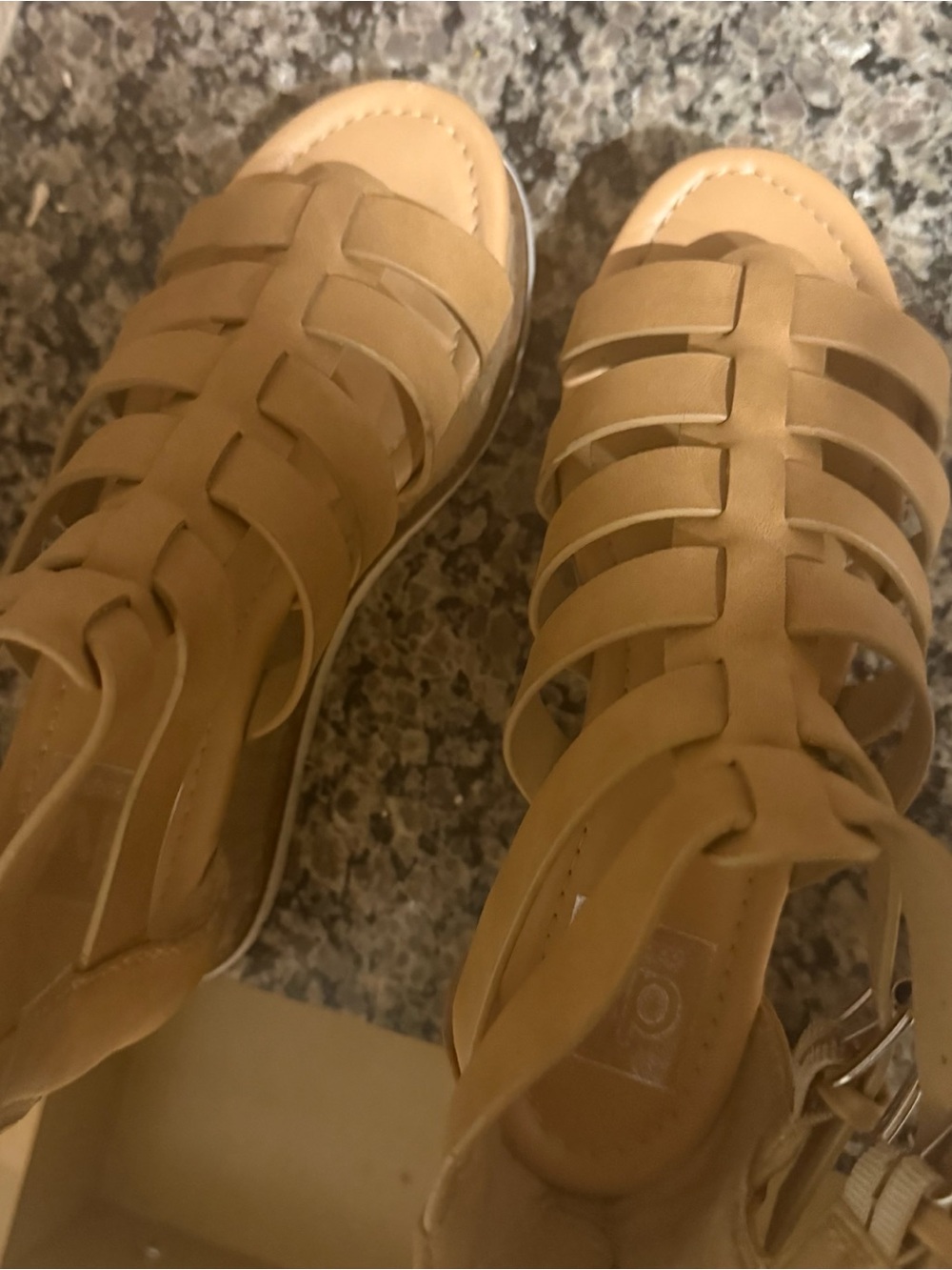 Dolce Vita Breva Tan Gladiator Platform Sandals Size 5 | Worn Once
